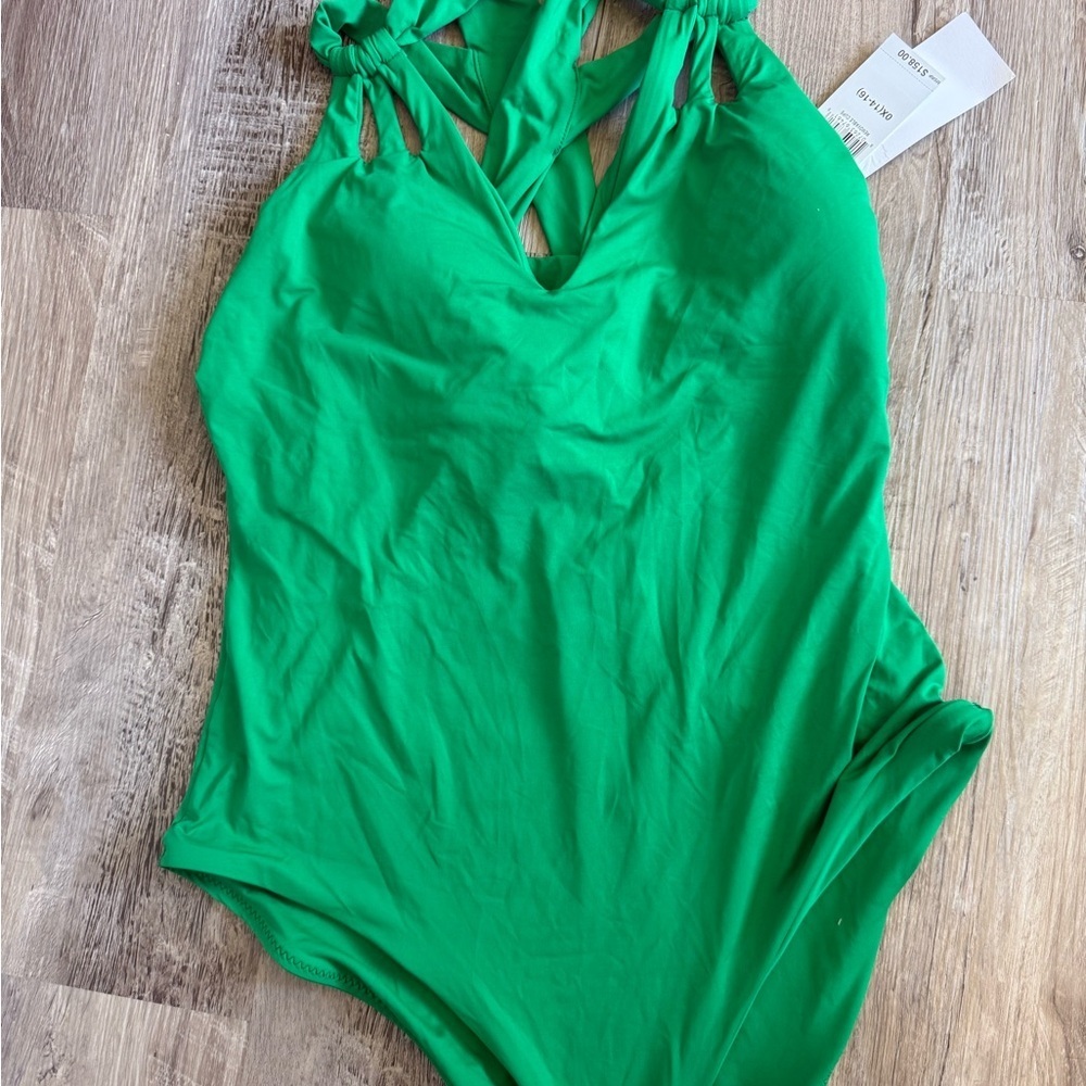 NWT Becca ETC
Plus Size Color Code Double-Strap One-Piece Swimsuit 0X(14-16) - Picture 5 of 6